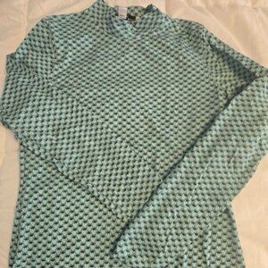 Birds of North America Nunchie strawberry print top